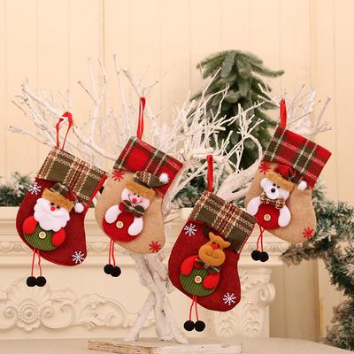 1 Stück Kleine Weihnachtsstrümpfe Weihnachtsbaumschmuck Weihnachts Süßigkeiten Geschenktüte Socken Frohe Weihnachten Weihnachtsmann Schneemann Elch