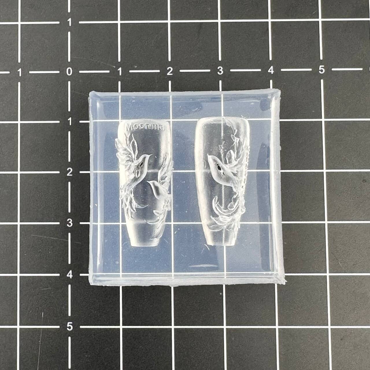 

Cream Punk Rabbit Ribbon Mold Falcon Peacock Love Birds 3D Acrylic Mold Nail Art Decorations Nails Diy Silicone Nails Mold