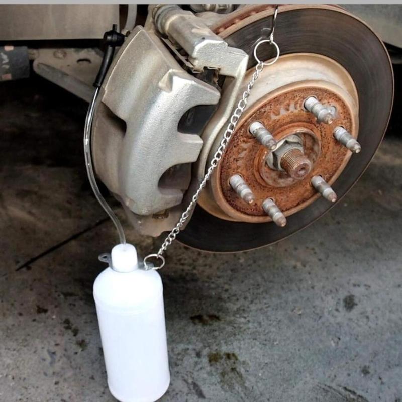 Simple Operate Car Brake Fluid Replacement set with Precisions Measurement Brake Fluid Change Device for Maintenance
