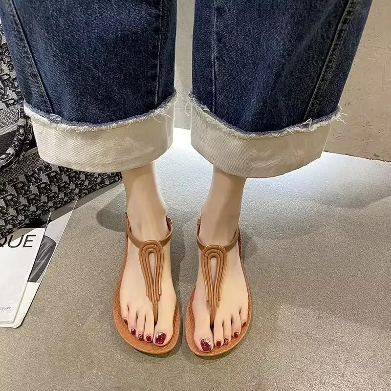 2024 Summer New Women Casual Strap Sandals Roman Fashion Flat Sandals Non-slip Beach Sandals Women Ladies Shoes Solid Flip Flops