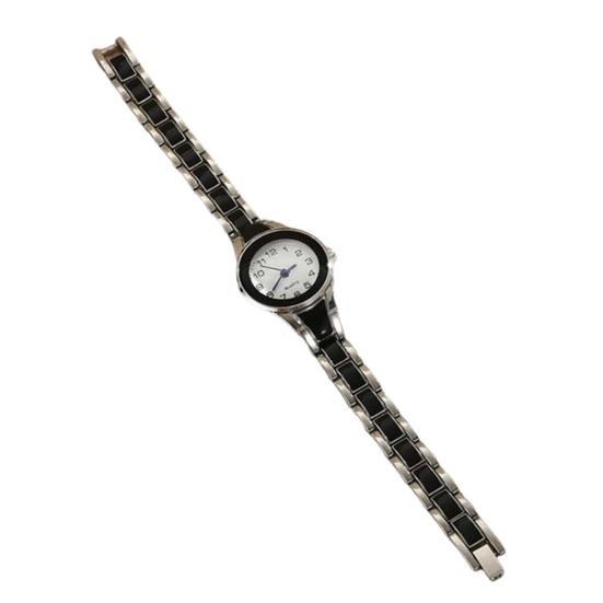 Ladies Quartz Watch Round Band Wristwatch Strap Analog Watch Contrasting Color Dial Slim Women Bracelet Gift