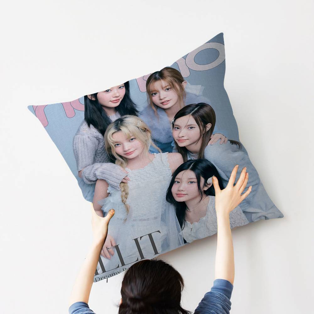 Kpop I-ILLIT Cantante Cuscino Regalo Decorazione Ufficio Casa Camera da Letto Divano Auto Copricuscino Custodia 45x45