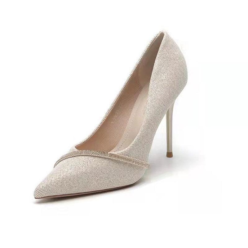 Neuer Spot Französische High Heels Strass Pendler Damenschuhe Mode Flacher Mund Einzelne Schuhe Damen 9cm Pfennigabsatz Spitzkopf