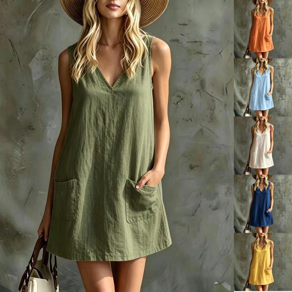 Women Casual Pocket Slip Dress Long Length Sleeveless Comfortable Loose Fit Summer Dress with Adjustable Straps and Side Pockets