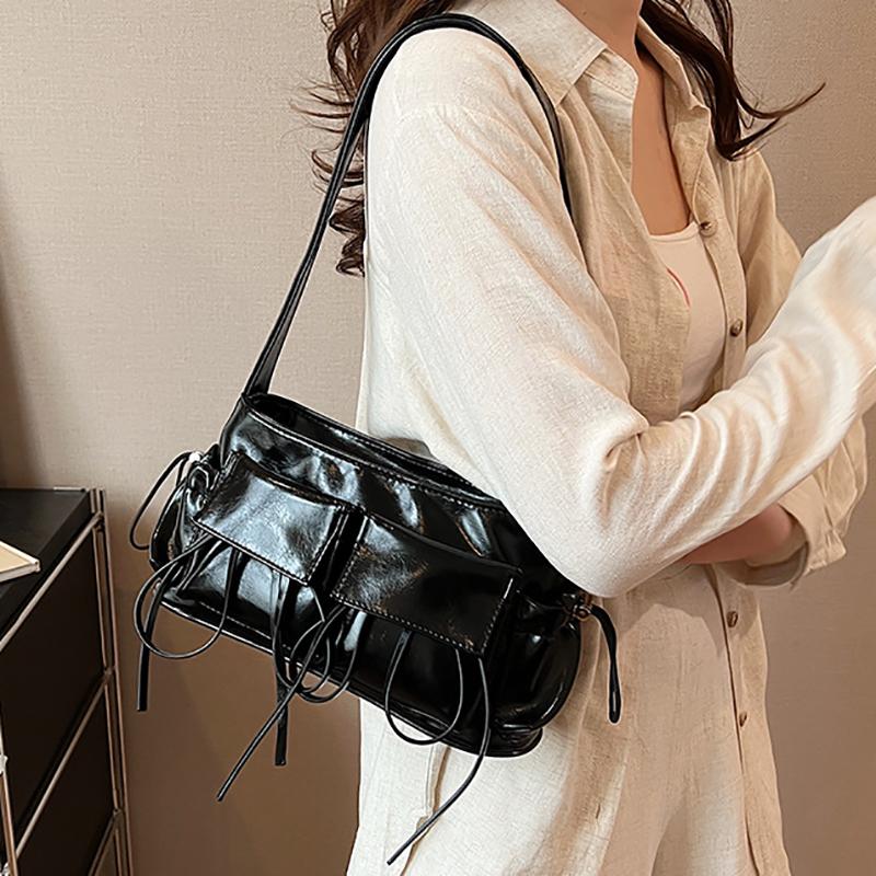 Large Capacity Arch Bags for Women Red Armpit Bags Versatile One Shoulder Casual Bag Retro New