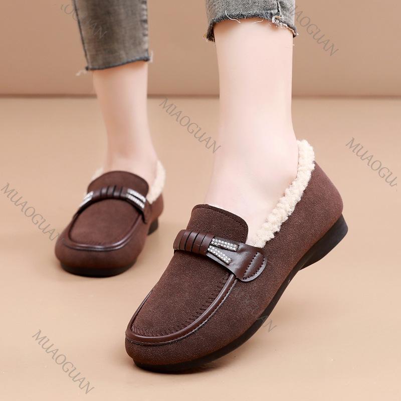 Fashion 2025 Winter New Women's Casual Warm Flats Mom Shoes Flat Bottom Slip on Comfortable Versatile Daily Suede Solid Cotton Shoes