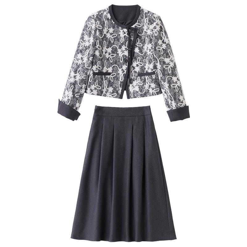 Spring 2025 Women's Embroidered Two-Piece Set: Short Jacket & Half Skirt