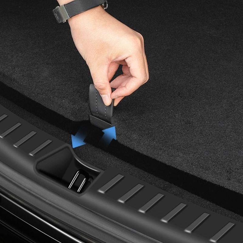 Antislip Rear Bumper Shield For Electric SUVs High Strength ABS Guard Prevents Scratches During Luggage Transportation