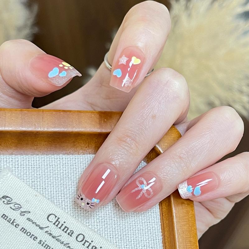 

Градиєнтні золотисті фольговані знімні наклейки для нігтів - Осінньо-зимова колекція