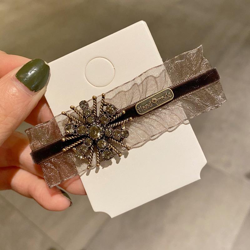 Retro Koronkowe Spinki do Włosów Zestaw dla Kobiet Ręcznie Robione Moda Koreańska Najnowsze Czarne Jedwabne Akrylowe Kwiatowe Klipsy do Włosów Nakrycie Głowy