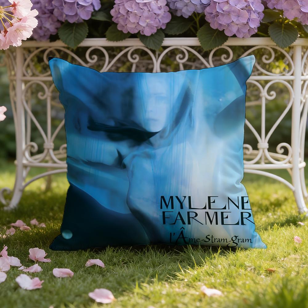 

Singer M-Mylene F-Farmer Cushion Cover Home & Car Dual-Scene Pillow Cover: Reversible for Premium Comfort 30X30cm