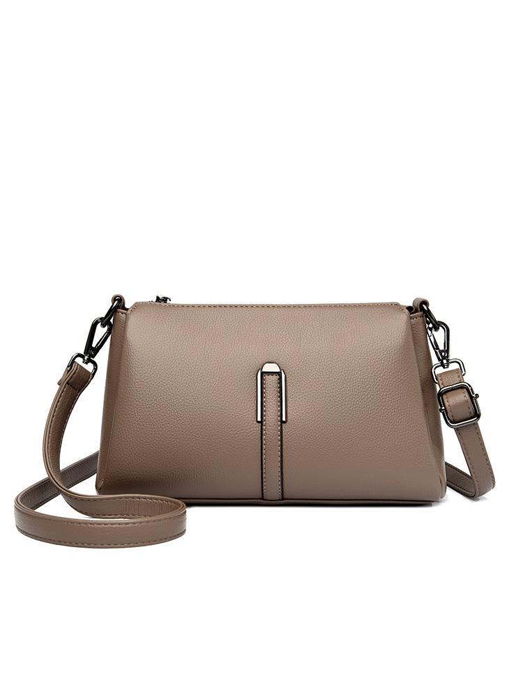 Niche design sense women's bag autumn and winter new pu versatile fashion sense portable messenger bag
