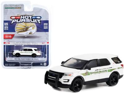 Greenlight Scale Ford North Pole Greenlight Hot Pursuit City of North Alaska Police Diecast Car 1/64 Interceptor, Alaska, Police, Interceptor, Pole,