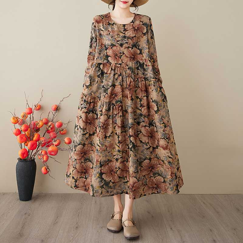 Spring and Autumn Long-sleeved Dress Long Lace Dress