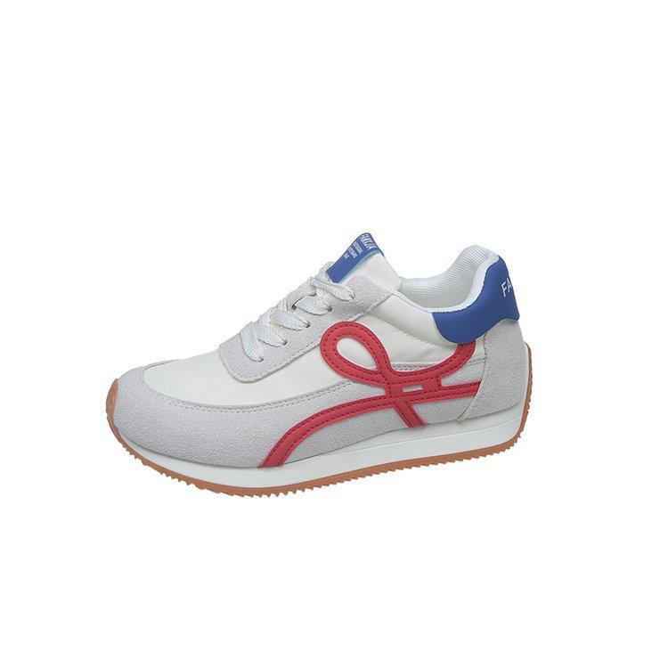 

[Fanfna] Internal height increase popular German training shoes women s 2025 autumn new retro small sports Forrest Gump shoes 40