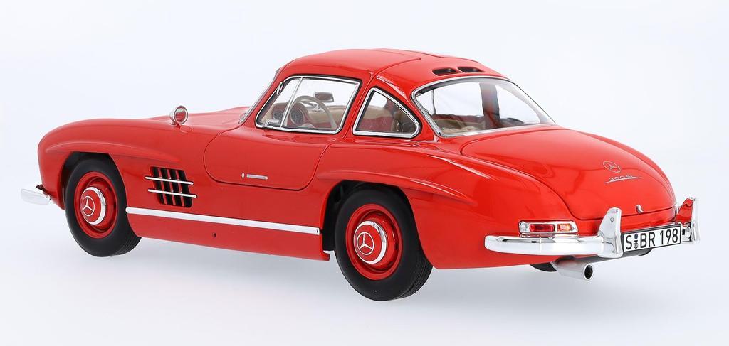 [Mercedes-Benz Collection] Genuine 300SL W198 (1954-1957) 1/18 Scale Fire Engine Red