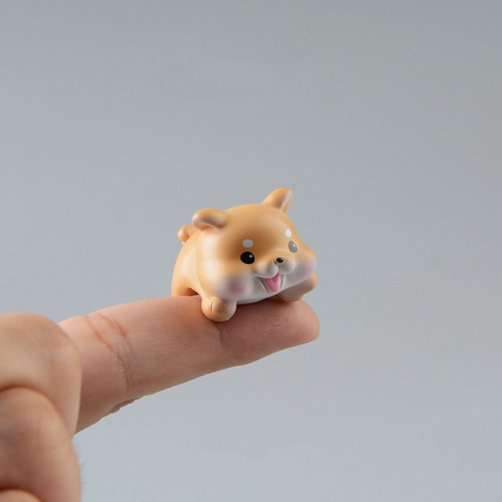 TV Screens Animal Ornament Model Desktop Edges Dog Cat Figurines  Car Interior Decoration