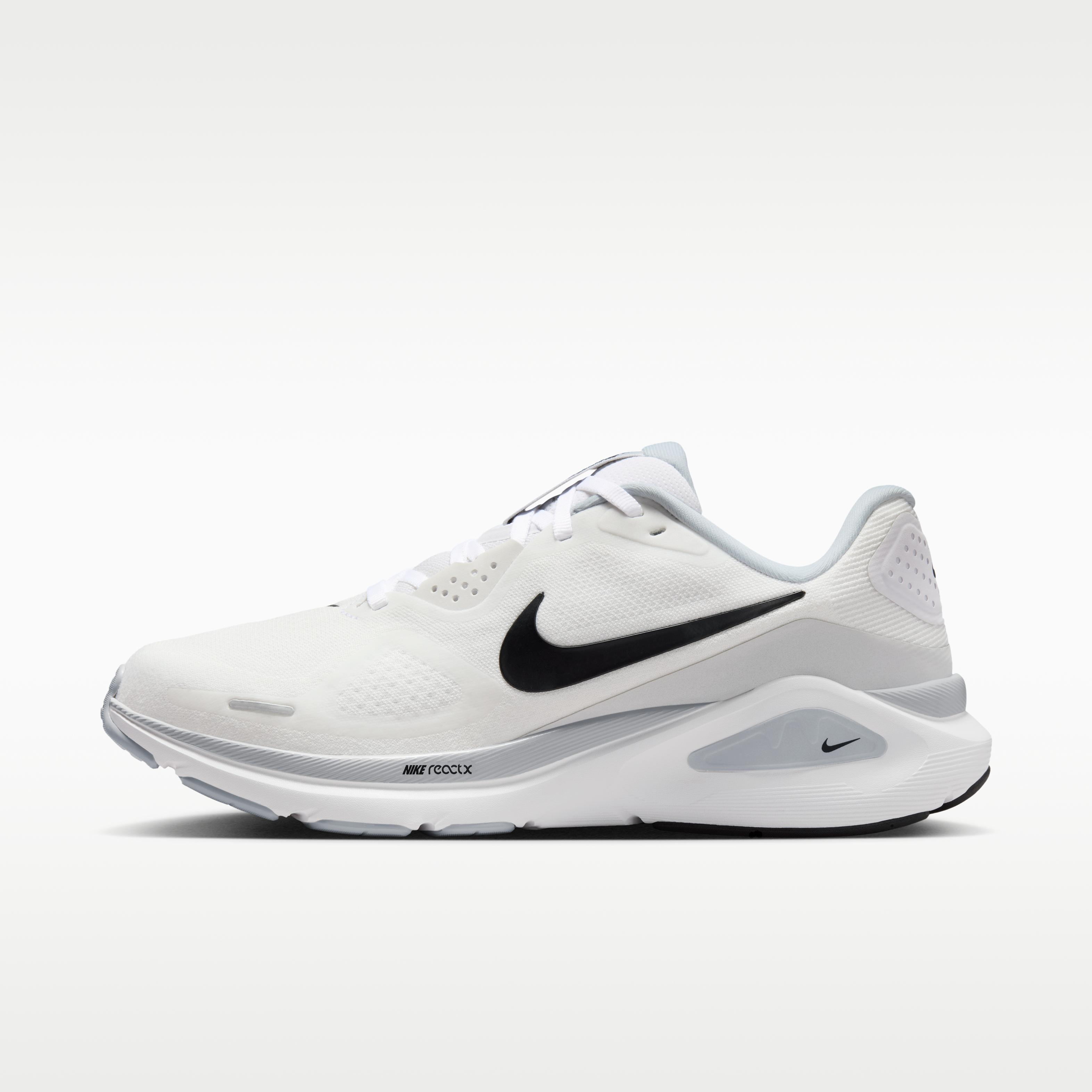 Nike Structure 26 White Black (Women s) 36