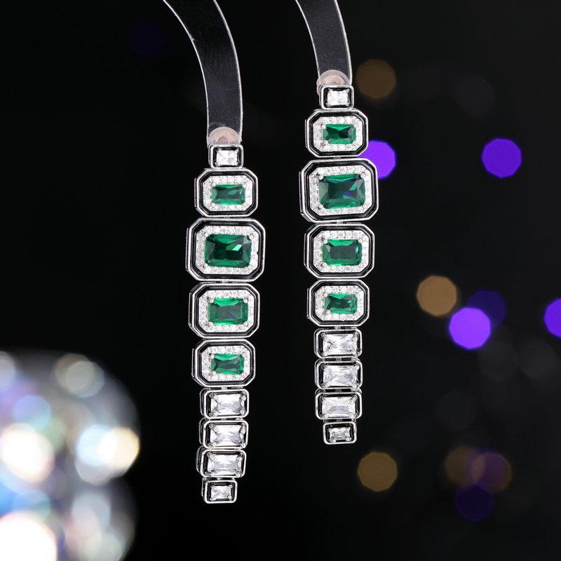 

2024 new light luxury geometric splicing design sense zircon long earrings women s s925 silver needle square earrings