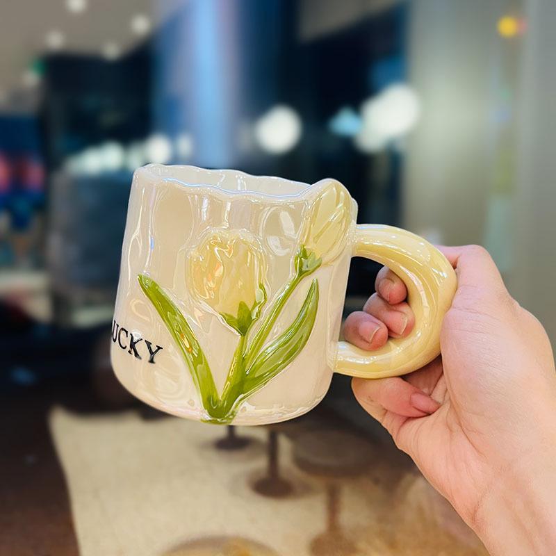 

Girls Good looking Pearlescent Tulip Ceramic Mug with Spoon for Home Drinking Water Cup As A Gift for Girlfriend 380ml