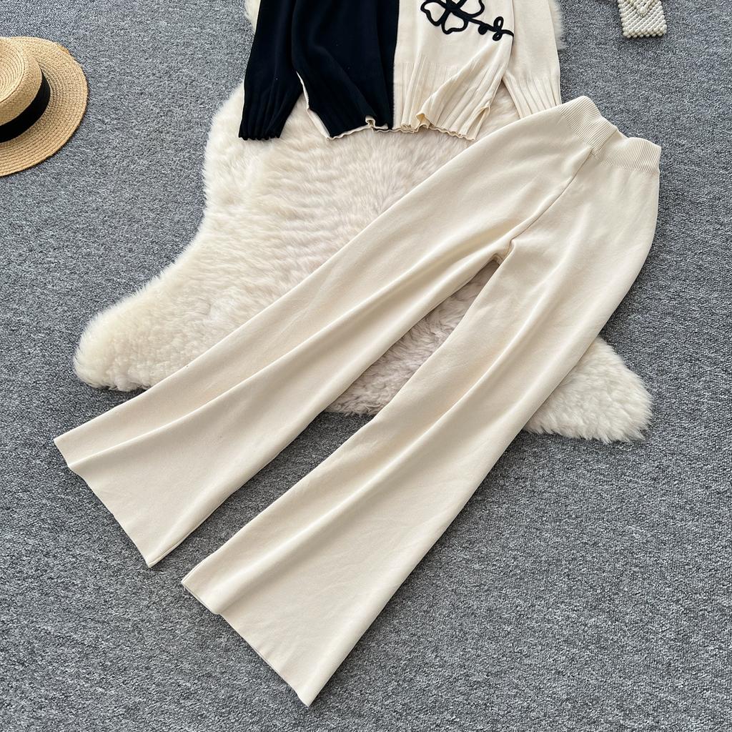 Autumn Winter Women Casual Plate Flower Knitted Sweater Trouser Two Piece Set O-neck Pullover Tops and Wide Leg Pant Suit