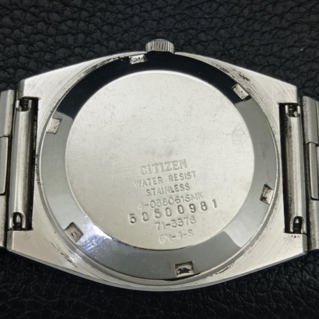 GENUINE VINTAGE CITIZEN AUTOMATIC 8200A JAPAN MENS ORIGINAL DIAL WATCH A705530-1