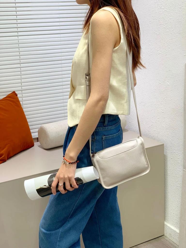 Women's Full-Grain Leather Crossbody Handbag - Lightweight Small Square Phe Bag City Strolling Stylish Everyday Purse