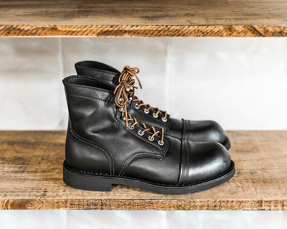Dayanıklı Goodyear-Weltli Motosiklet Sağlam Miras Botları Vintage Yağ Gerçek Deri 8111 Kırmızı Punk Erkekler İçin Sığır Derisi Orta Kesim Ayakkabılar