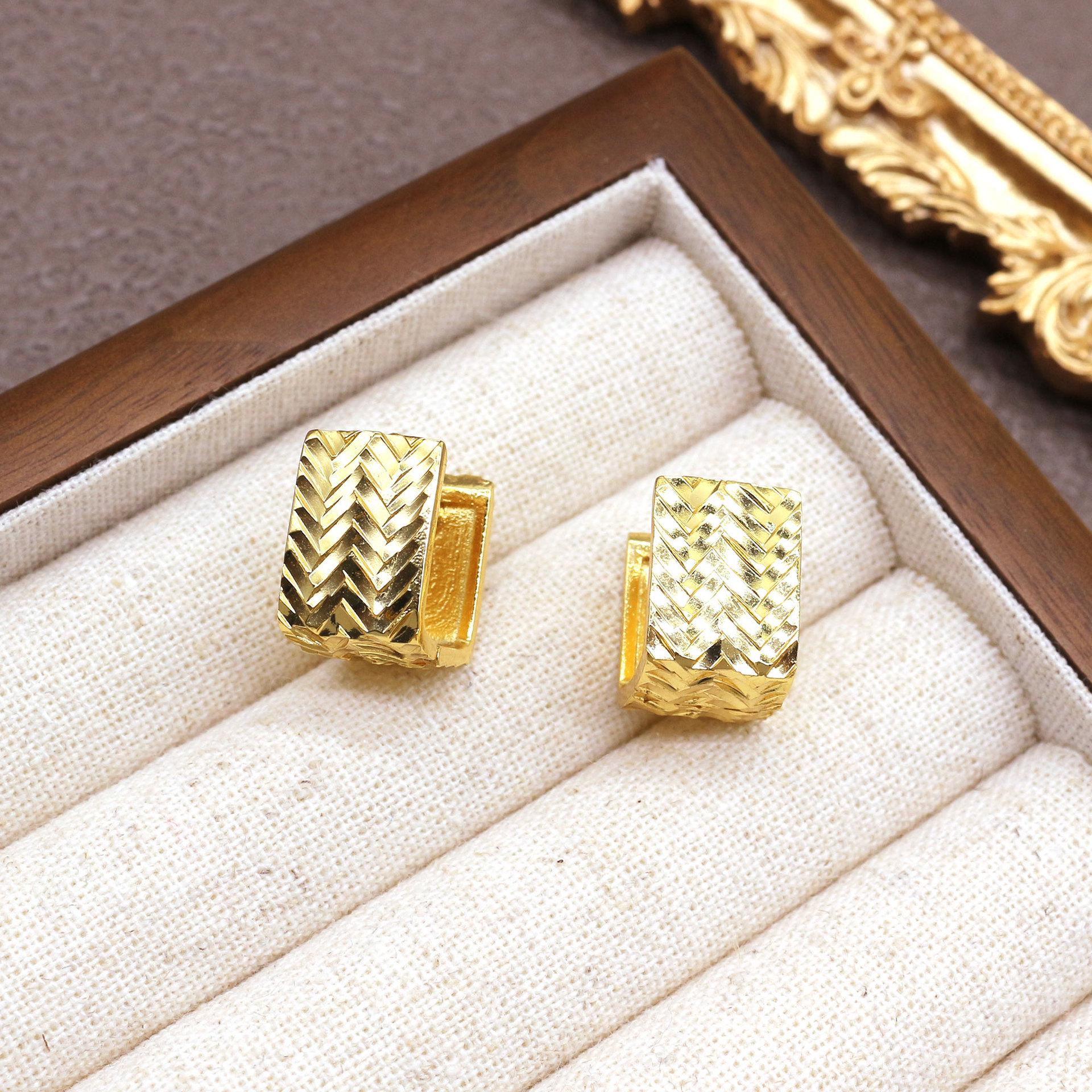 Европейские геометрические квадратные серьги-каффы с ромбовидной решеткой - Ретро, Высококлассный дизайн для женщин.