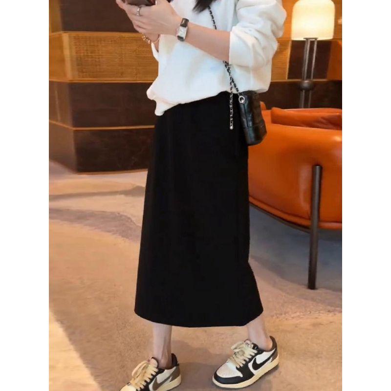 Plus-Size Black Mid-Length A-Line Skirt for Women, Spring/Summer, Petite, High-Waisted, Slimming, with Back Slit, Straight Skirt