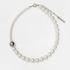 August Harmony Harmony Pearl Necklace / Silver