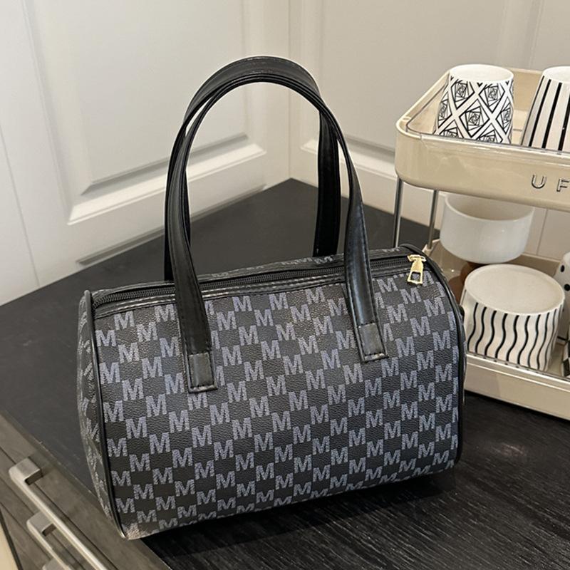 

Tote bag 2025 new spring and summer black truffle commuter women s bag large capacity bags high-end shoulder bag чёрный