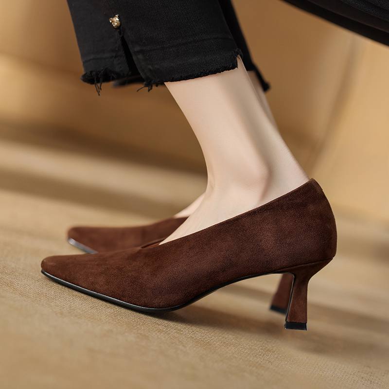 Krazing Pot Sauesemsket skinn Firkantet tå Tykke høye hæler Vårsko Vintage Damepumps