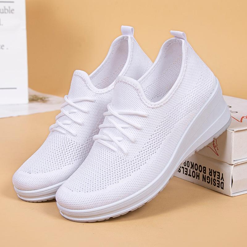 2024 Summer Net Shoes Women's Inner Elevation Shoes Breathable Mesh Surface Non-slip Soft Sole Comfortable Casual Shoes White Sports Shoes