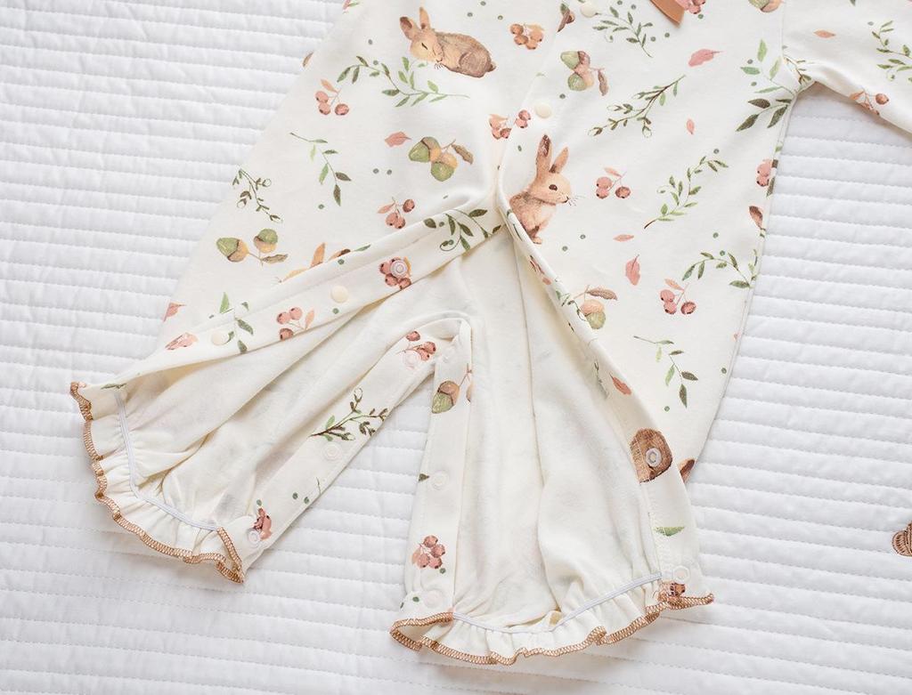 Spring & Autumn Baby Princess Oil Painting Bunny Romper & Lace Hat Set - Cotton & Peter Pan Collar