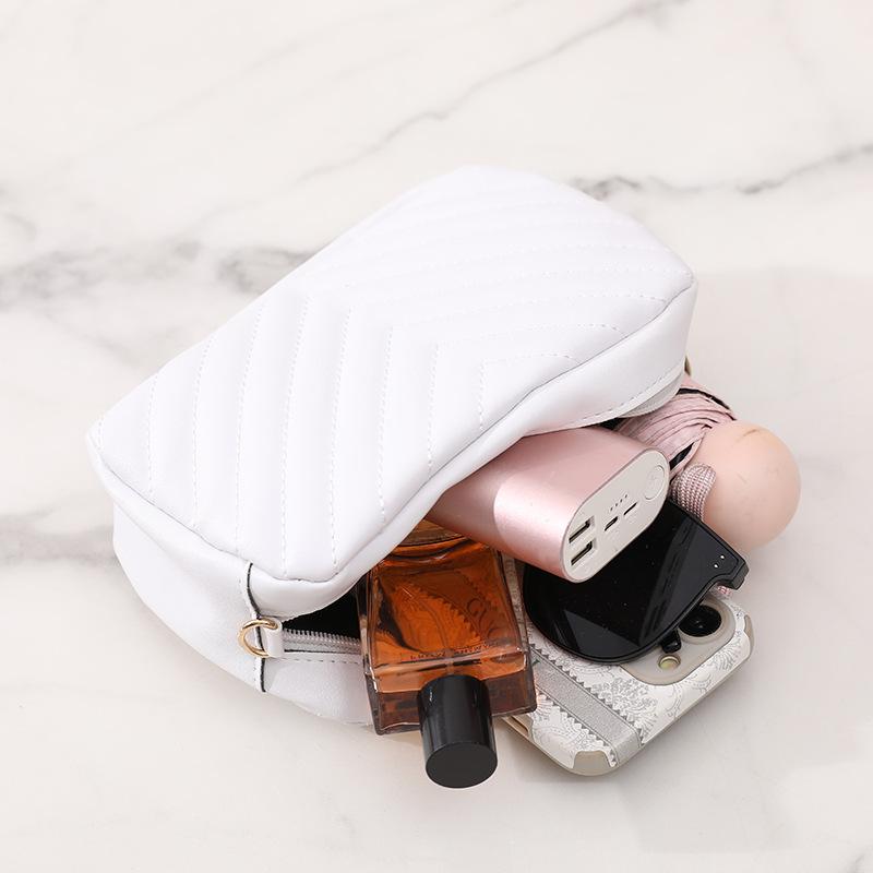 Women's Bag New Fashion Casual Bag Embroidery Thread Solid Color Messenger Bag Wave Pattern Shoulder Bag One Piece
