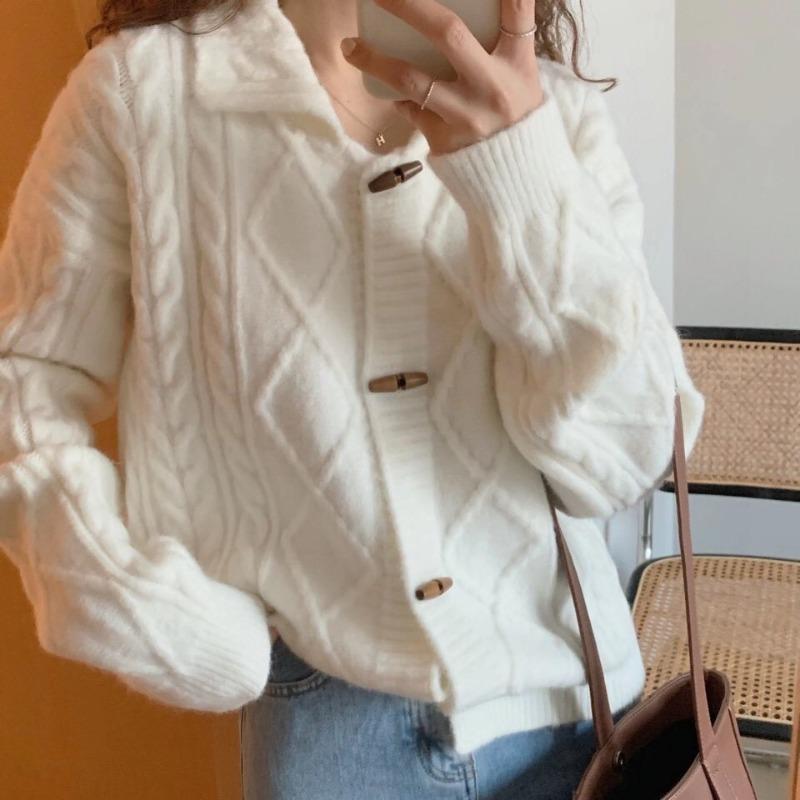 

Autumn and winter new lapel horn button sweater jacket women s soft waxy retro twist knitted cardigan top average size білий