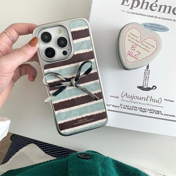 Applicable to iphone16pro striped bow mobile phone case Apple 15 electroplating all-inclusive wavy pattern protective case 14