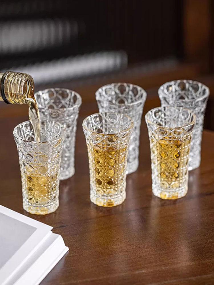 6ks sada sklenic na víno, vodku, whisky, panáky, párty, lihoviny, espresso, kávový hrnek, průhledný hrnek na saké, soju brandy