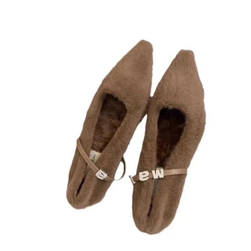 Pointed Plush Shoes for Women Autumn Winter Wearing 2025 New Flat Sole Single Shoes for Women with Plush Womens Boots Zapatos