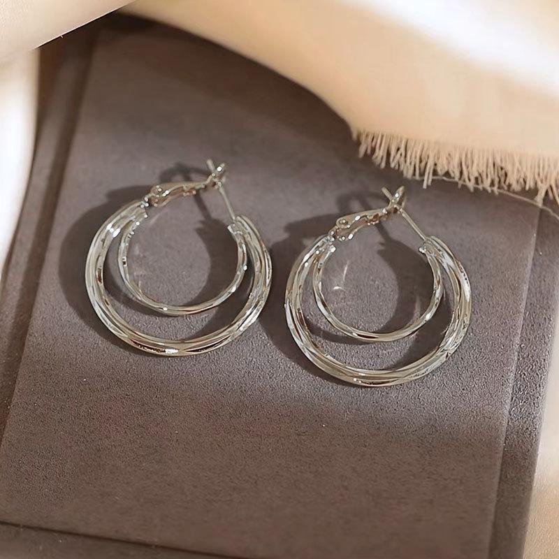 Luxury Large Exaggerated Diamond Hoop Earrings for Women - Cold Style Fashion Jewelry