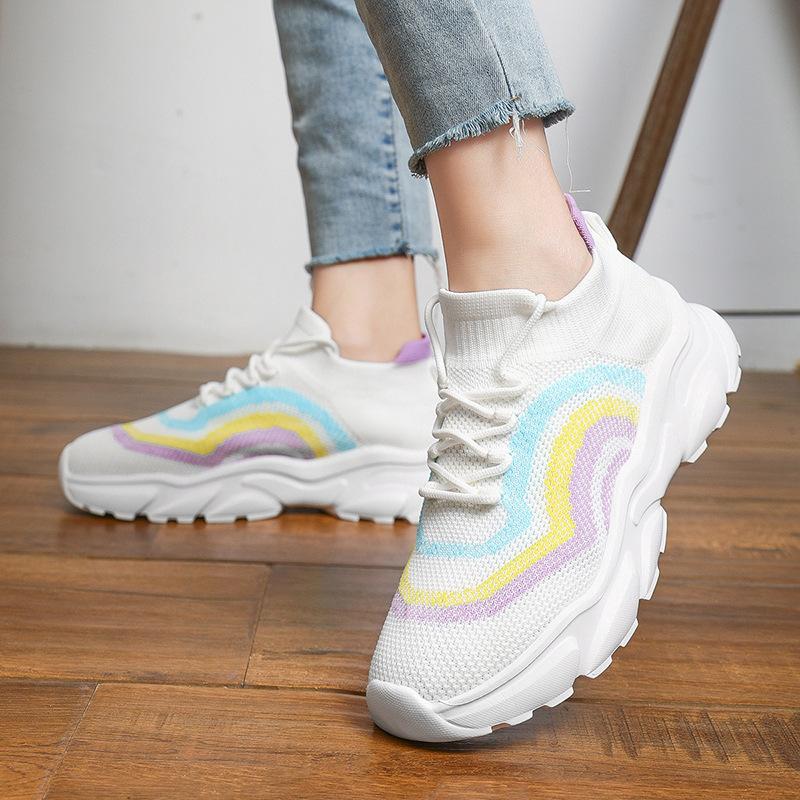 New breathable fly-woven couple shoes sports shoes female student running shoes