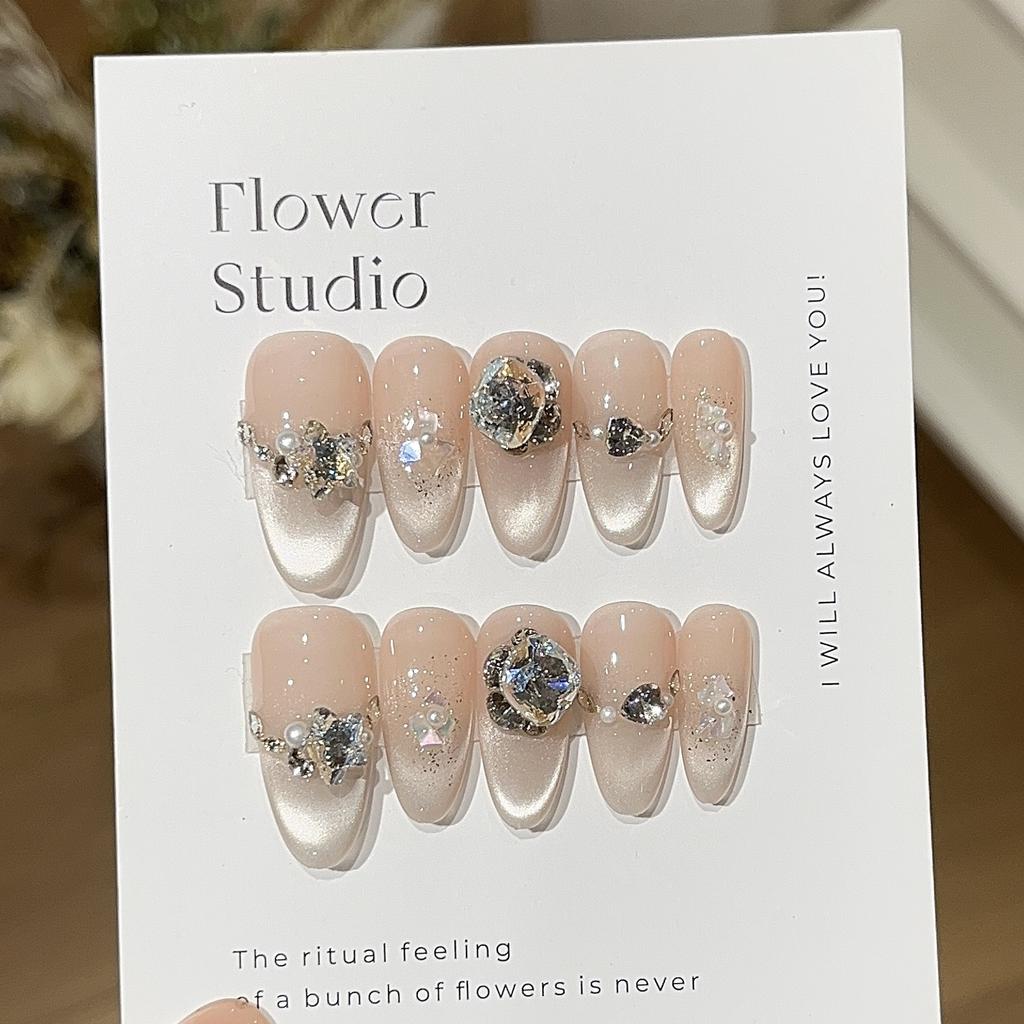 Sweetheart Cream Cool White Moonlight Glass Bead Cat Eye Fritillary Sequins Fine K9 Drill Wear Armor