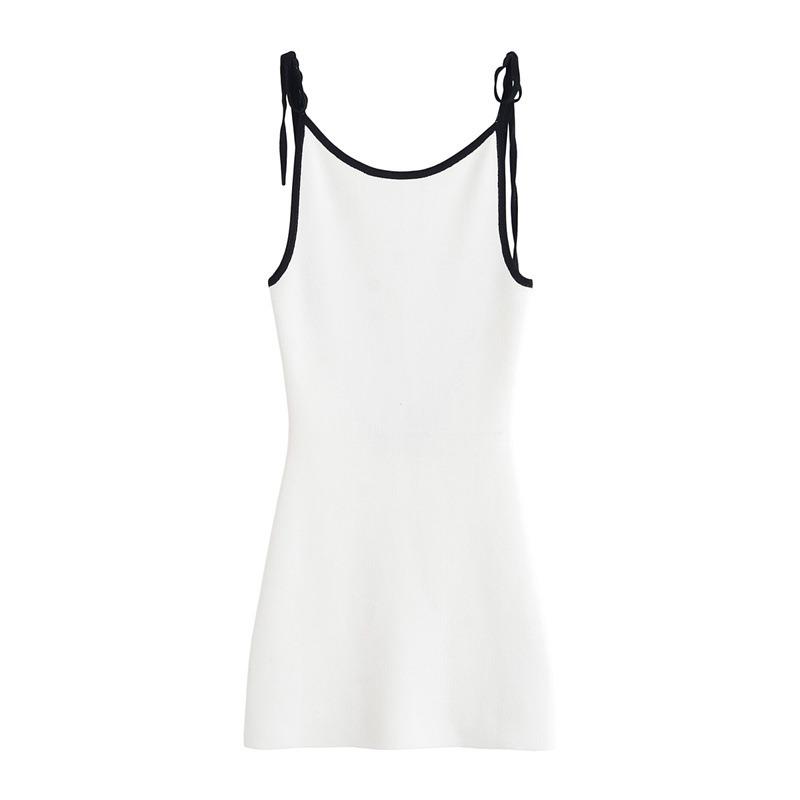 Women's Scoop Neck Sleeveless Mini Dress Slim Fit Mid Rise Streetwear Solid Knit Slip Dress