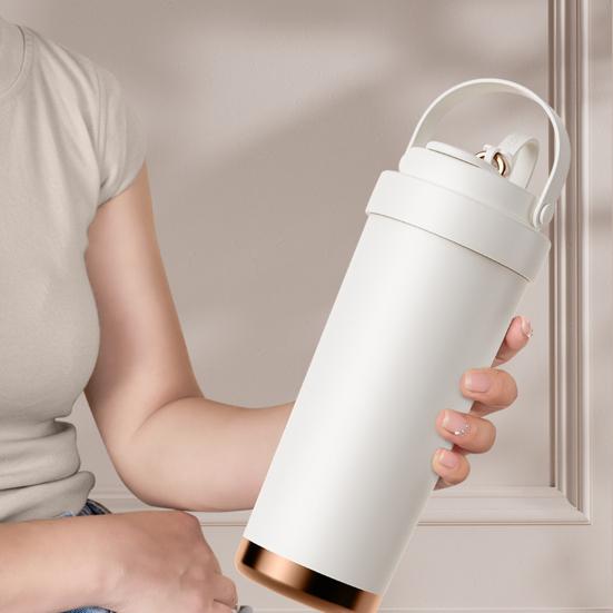 750ml Stainless Steel Thermal Cup Double Wall Vacuum Insulated Mug with Leak-Proof Lid Three-in-One Spout Design Coffee Cup