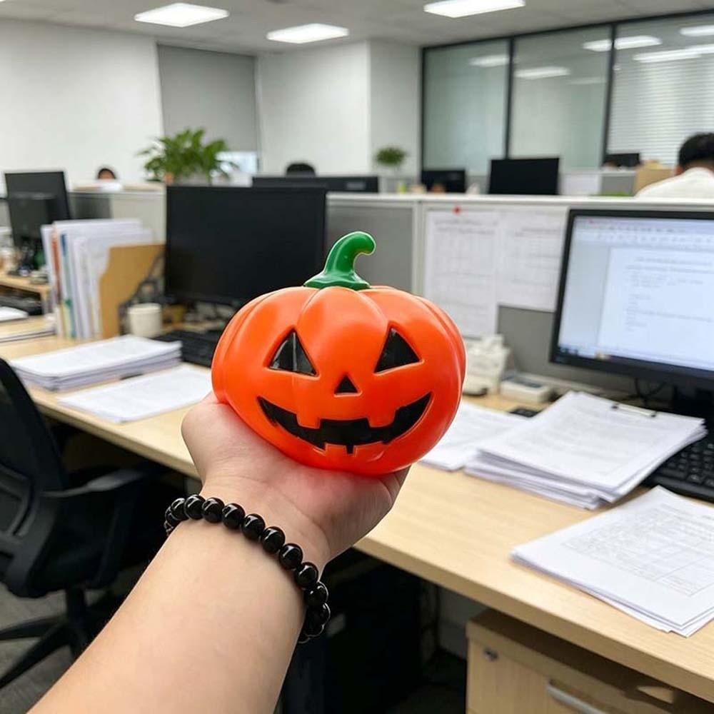 3D Shaped Slow Rising Squishy Lightweight Relaxing Soft TPR Toy Pumpkin Squeeze Toy Living Room