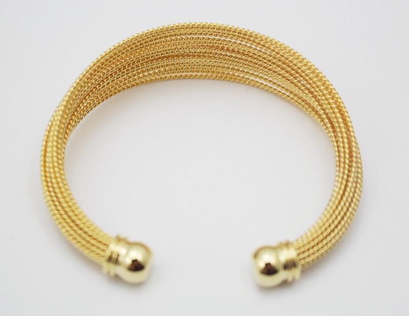Golden Multilayer Wire Bangle Bracelet Set Open Stainless Steel Twisted Cable Cuff 1 Piece Fashion Accessory