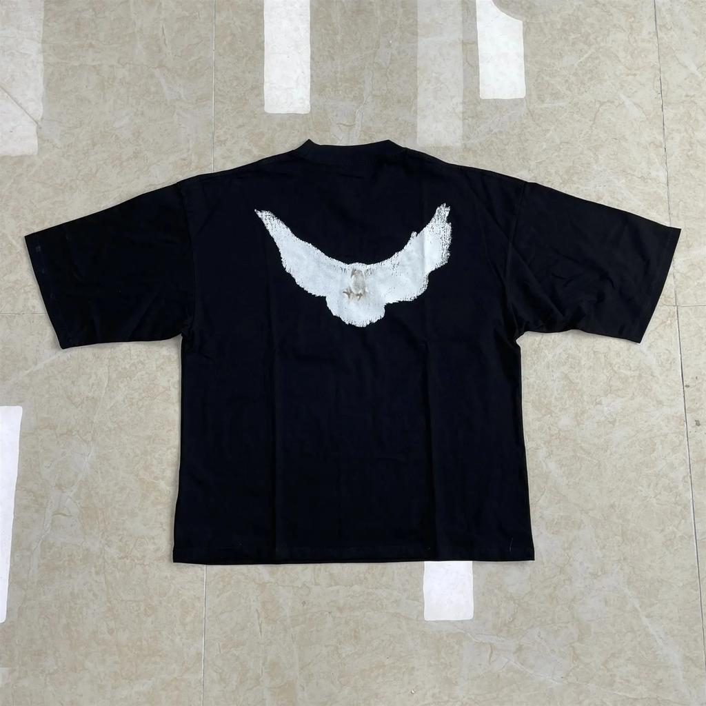 2024 Herr T-shirt Streetwear Oversized Lös Kanye West Större Mode T-shirt Toppar Kvinnor Harajuku Grafiska T-shirts