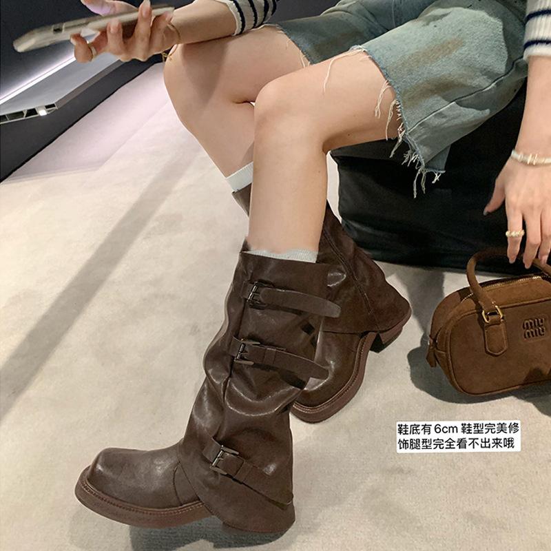 Grape mother of the same style~ Leg fine bear height increase 6cm belt buckle square round head fold medium high tube knight boots leather boots