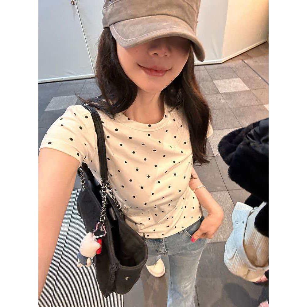 

Retro polka dot short-sleeved T-shirt women s summer new Korean slim-fitting and thin fashion versatile chic bottoming shirt S